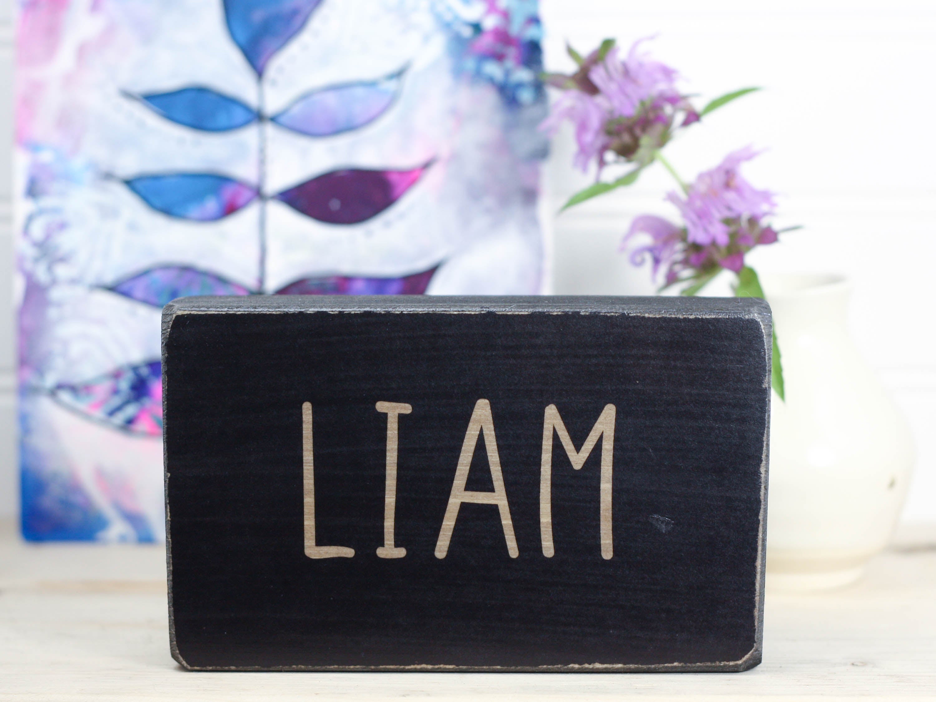 Custom Name Sign with Fun Font – Daisy Thirteen